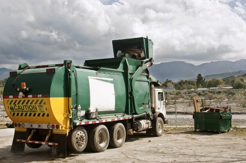 Benefits of using professional rubbish removal